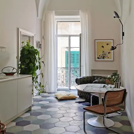 펜션 Coniger 4 In Centro 레체